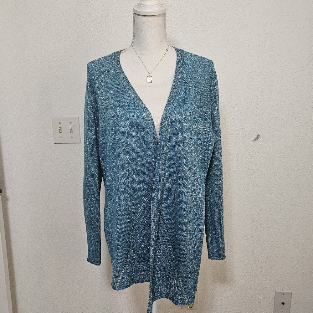 Chico light knit sweater size 3/large